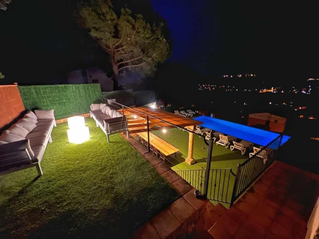 カロンジェ Casa Mas Ambros Con Piscina Desbordanteヴィラ エクステリア 写真